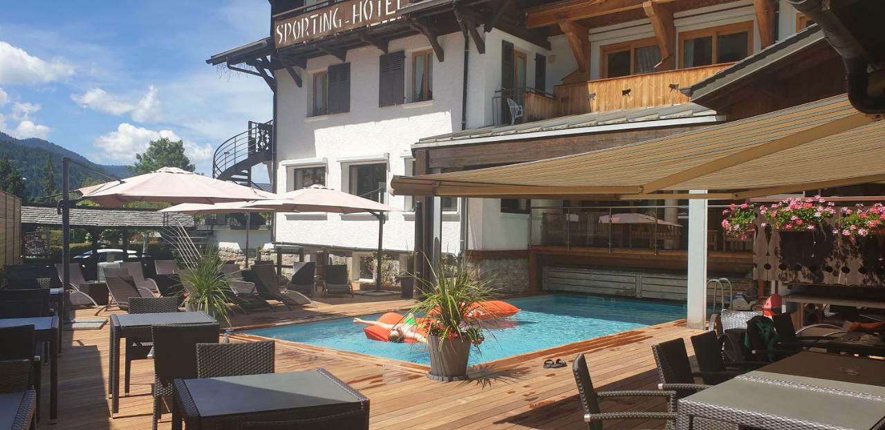 Hotel Le Sporting Morzine Exterior foto